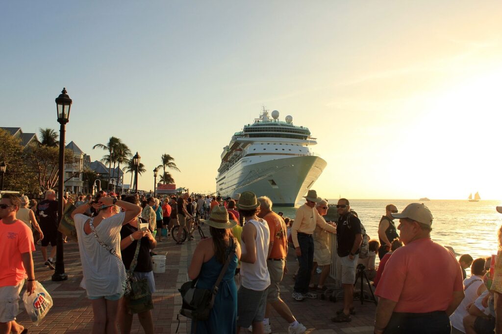 Top 10 Places to Visit- Florida Tour Guide - Exploring the Amazing Sunshine State 3 florida tour guide