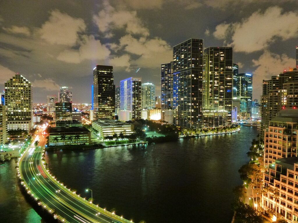 Top 10 Places to Visit- Florida Tour Guide - Exploring the Amazing Sunshine State 2 florida tour guide